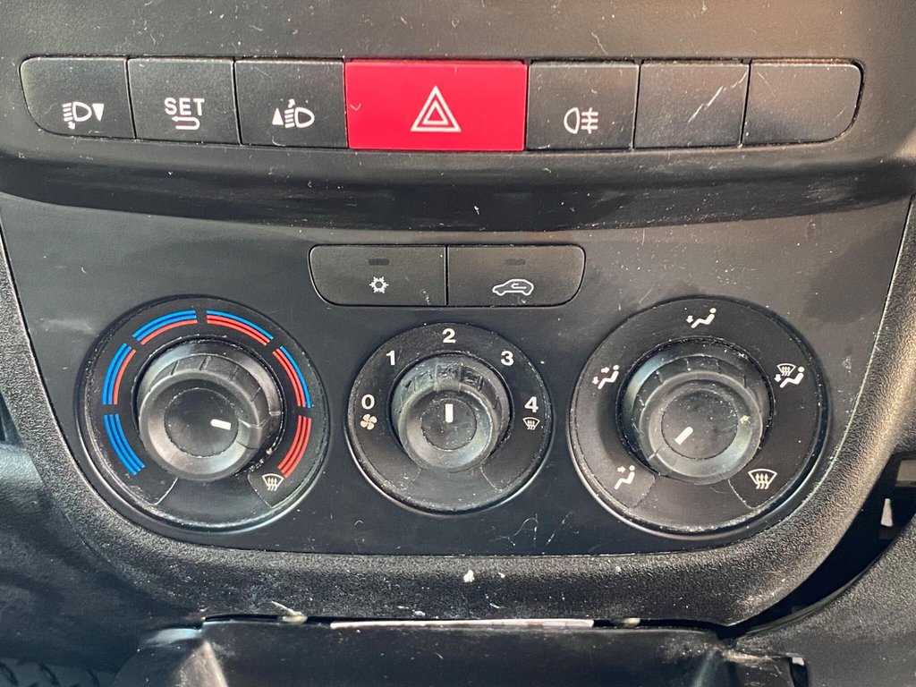 Used Vauxhall Combo 2018 for sale - 77780727: Photo 36