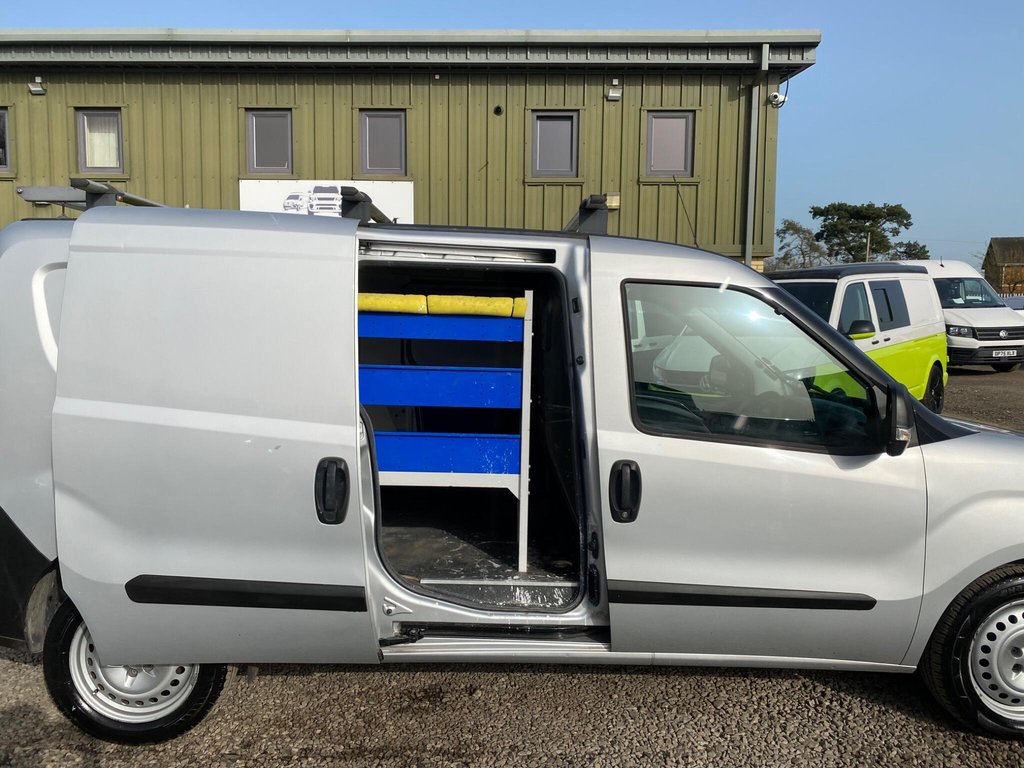 Used Vauxhall Combo 2018 for sale - 77780727: Photo 45