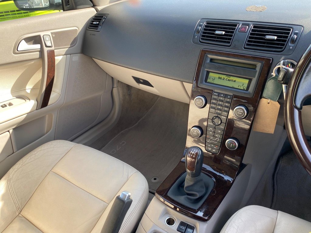 Used Volvo C70 2006 for sale - 77785933: Photo 8