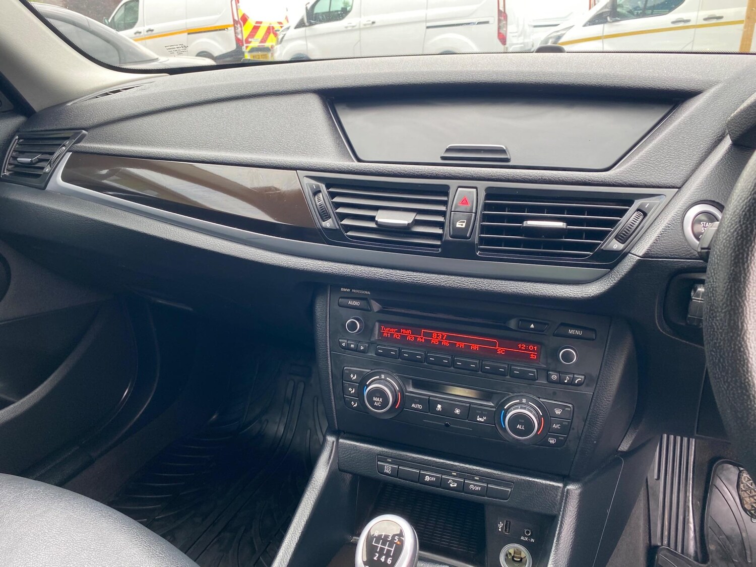 Vehicle 27
