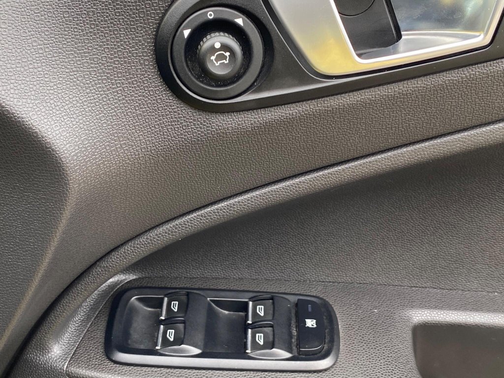 Used Ford Ecosport 2017 for sale - 78186814: Photo 45