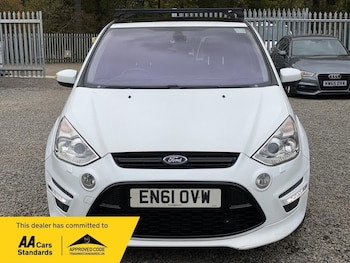 Ford - S-Max