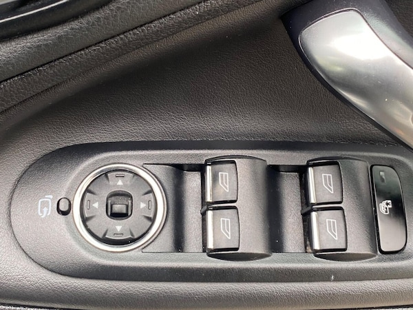Used Ford S-Max 2012 for sale - 76216811: Photo 37