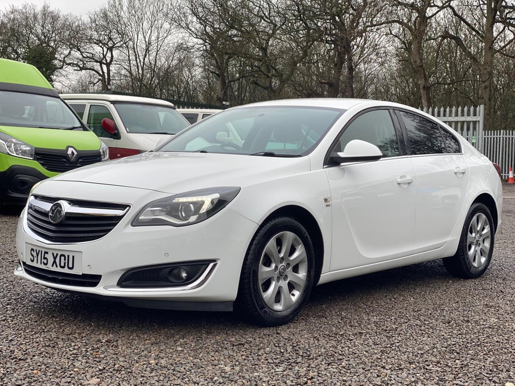 Used Vauxhall Insignia 2015 for sale - 77547082: Photo 3