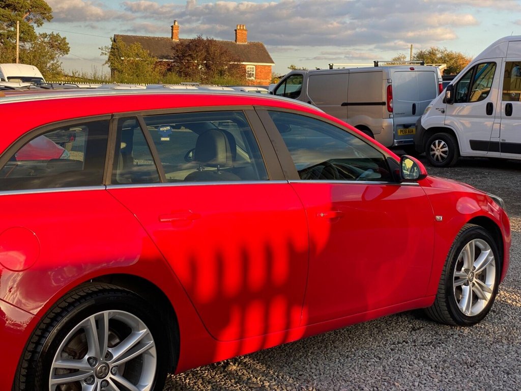 Used Vauxhall Insignia 2015 for sale - 76124255: Photo 27