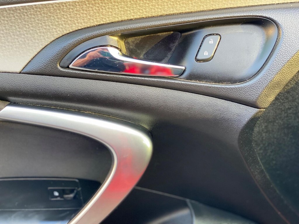 Used Vauxhall Insignia 2015 for sale - 76124255: Photo 50