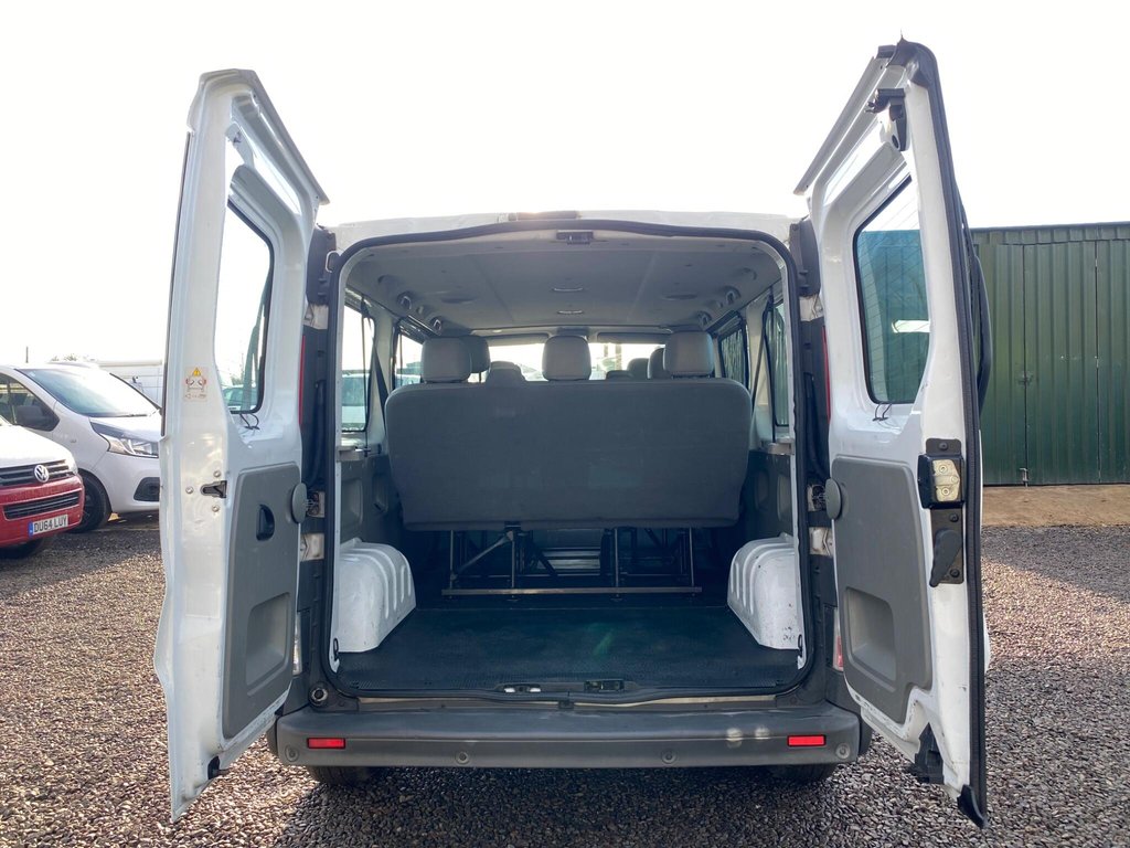 Used Vauxhall Vivaro 2013 for sale - 77205514: Photo 13