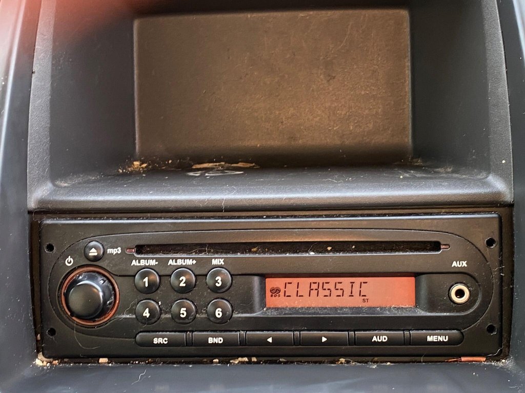 Used Vauxhall Vivaro 2013 for sale - 77205514: Photo 37