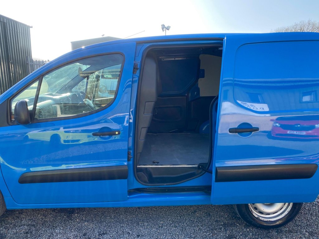 Used Peugeot Partner 2016 for sale - 77755221: Photo 17