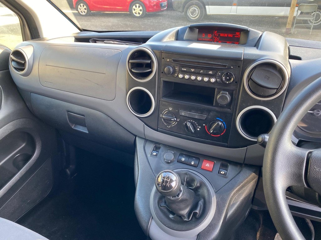 Used Peugeot Partner 2016 for sale - 77755221: Photo 9