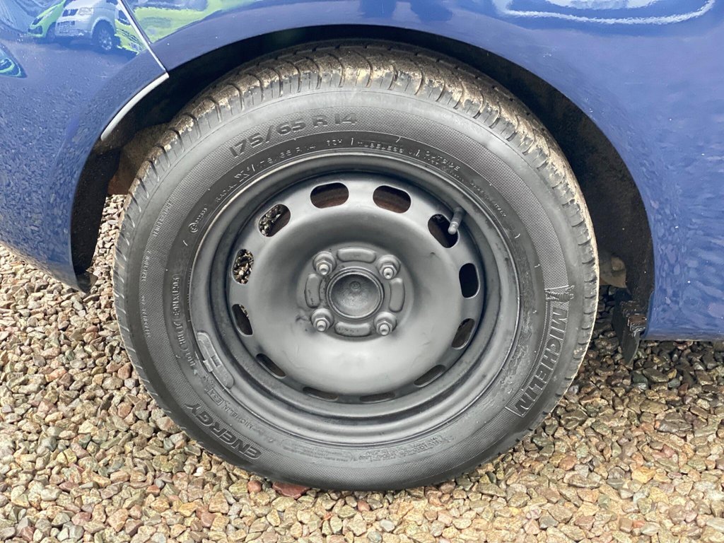 Used Ford Fiesta 2015 for sale - 76977490: Photo 15