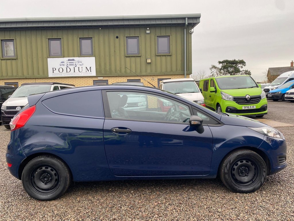 Used Ford Fiesta 2015 for sale - 76977490: Photo 20