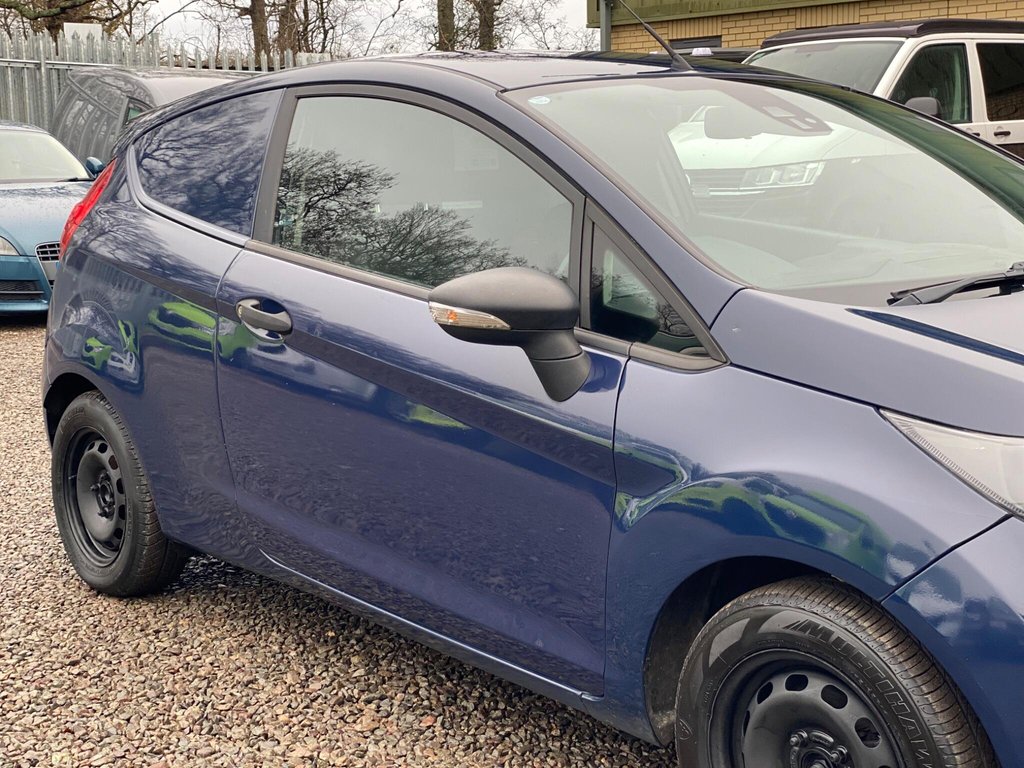 Used Ford Fiesta 2015 for sale - 76977490: Photo 22