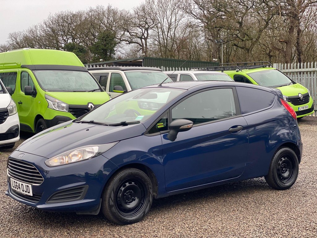 Used Ford Fiesta 2015 for sale - 76977490: Photo 3