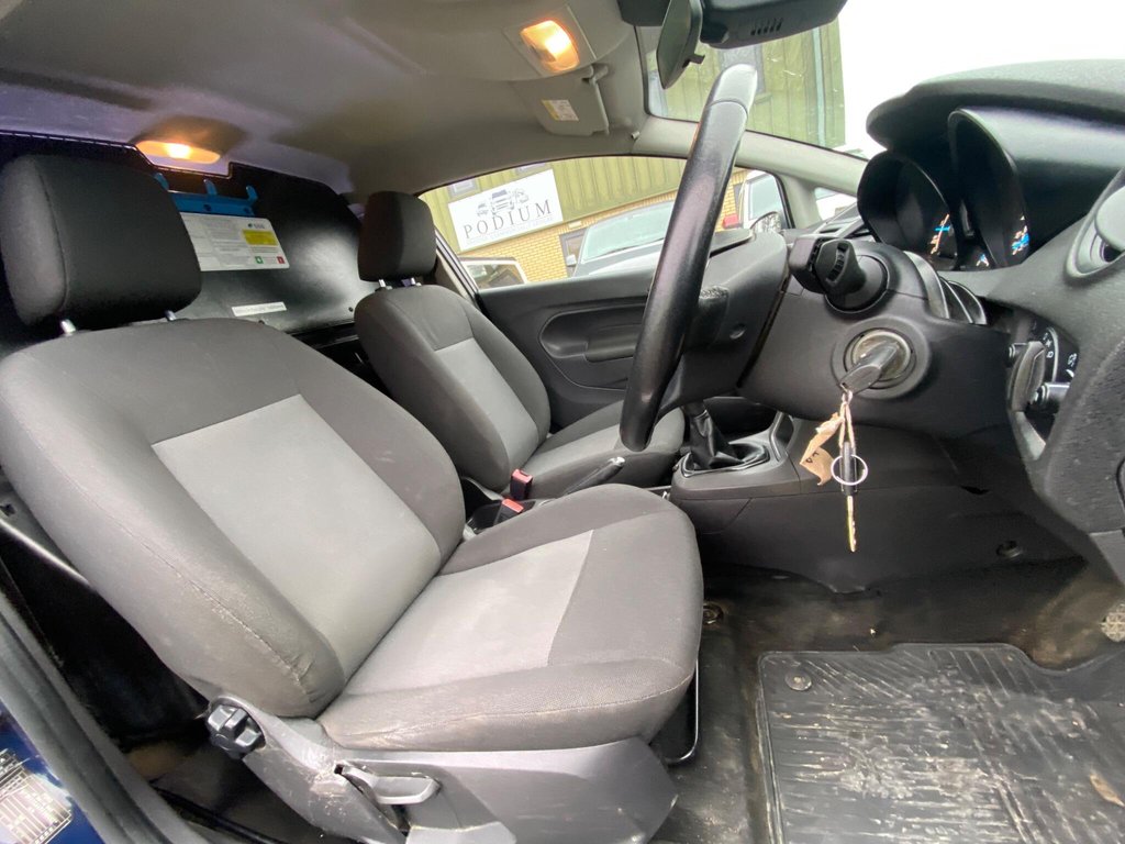 Used Ford Fiesta 2015 for sale - 76977490: Photo 30