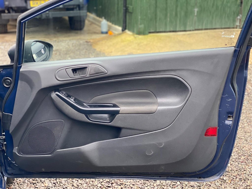 Used Ford Fiesta 2015 for sale - 76977490: Photo 42