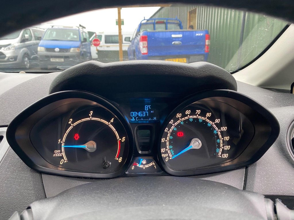 Used Ford Fiesta 2015 for sale - 76977490: Photo 8