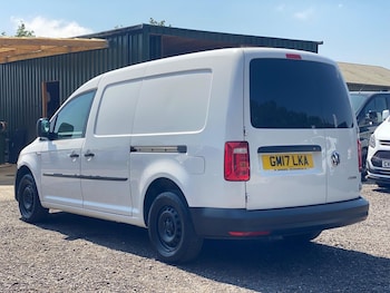 Used Volkswagen Caddy Maxi 2017 for sale - 79222000: Photo