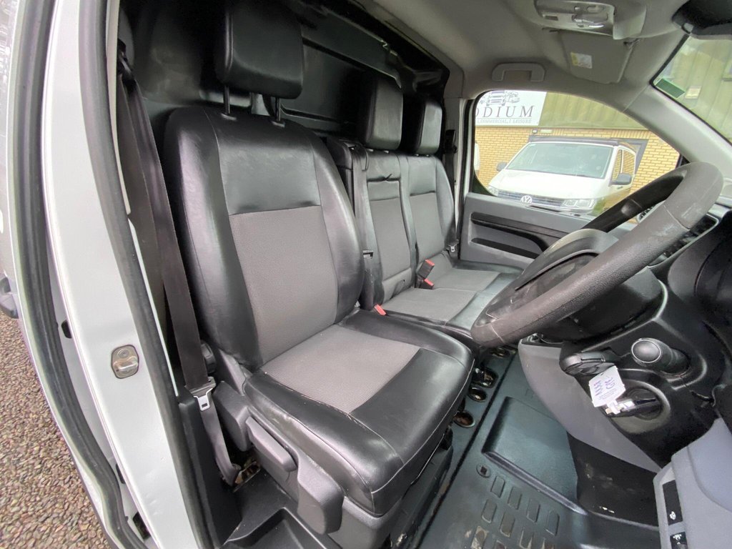 Used Peugeot Expert 2018 for sale - 77293338: Photo 35