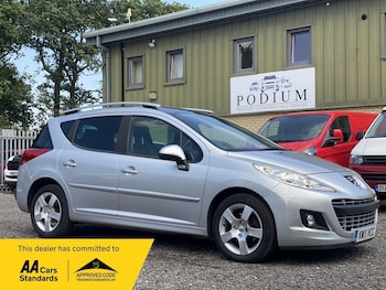 Used Peugeot 207 2011 for sale - 79022524: Photo
