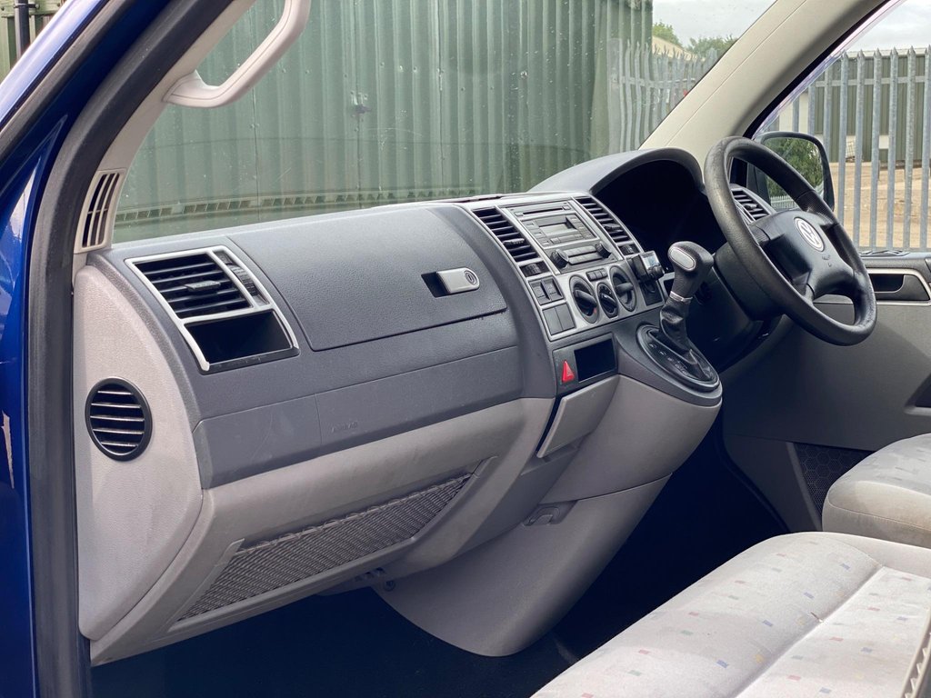 Used Volkswagen Transporter Shuttle 2007 for sale - 76035142: Photo 23