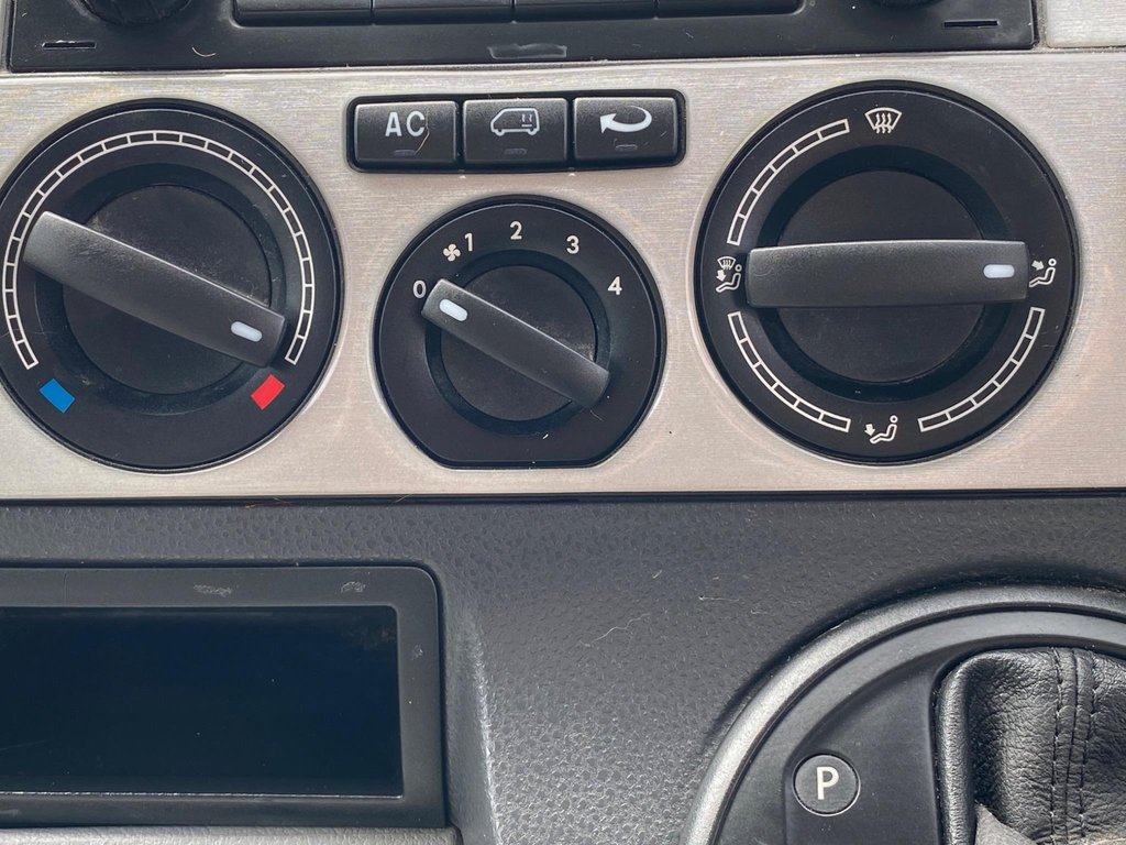 Used Volkswagen Transporter Shuttle 2007 for sale - 76035142: Photo 44