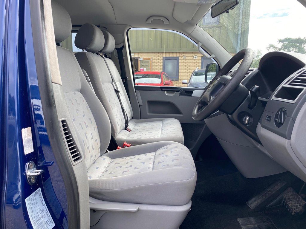 Used Volkswagen Transporter Shuttle 2007 for sale - 76035142: Photo 8