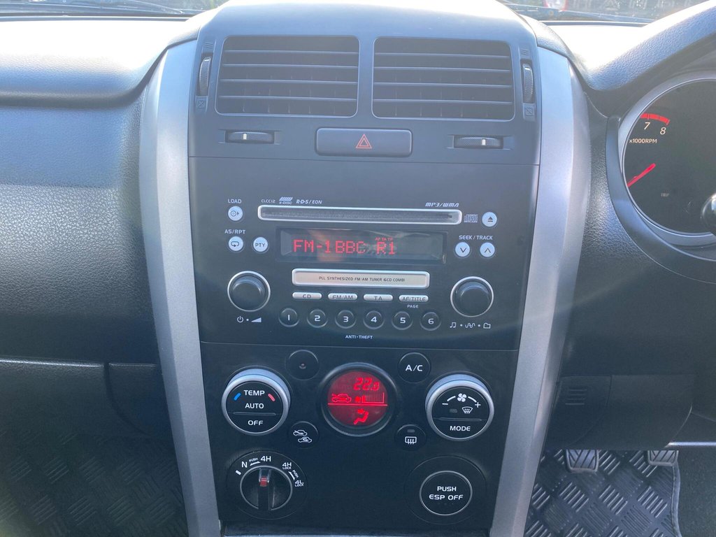 Used Suzuki Grand Vitara 2011 for sale - 76439080: Photo 26