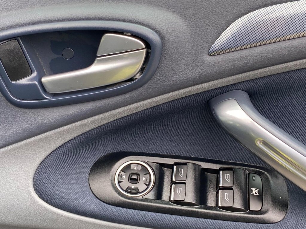 Vehicle 44