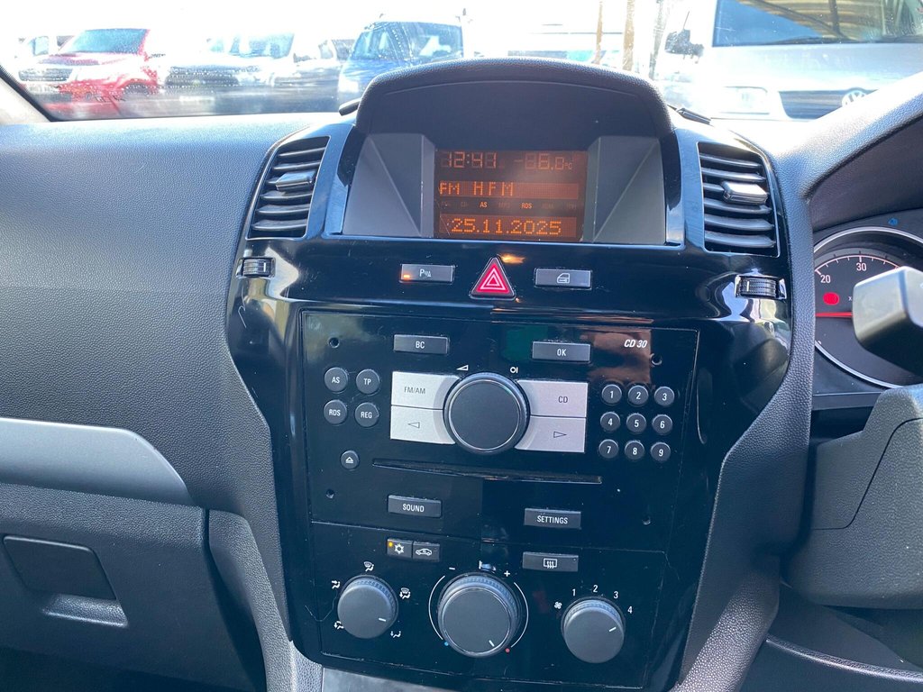 Used Vauxhall Zafira 2012 for sale - 76698508: Photo 30