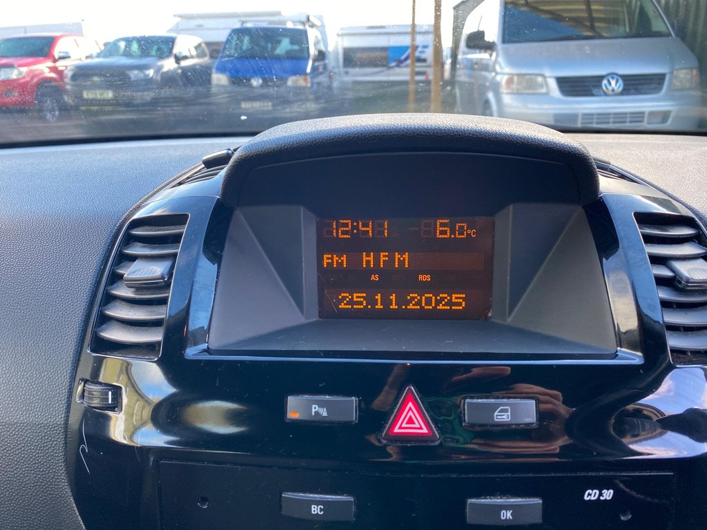 Used Vauxhall Zafira 2012 for sale - 76698508: Photo 31