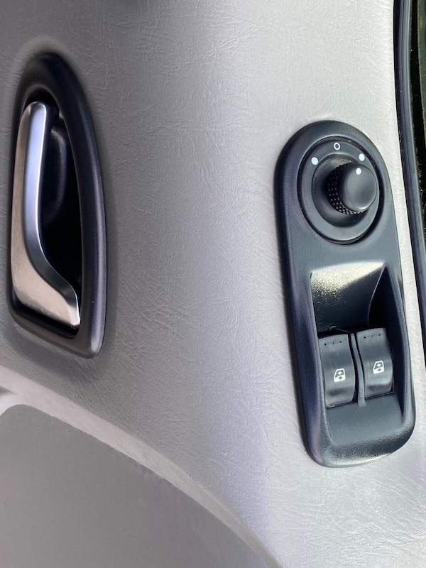 Used Vauxhall Vivaro 2013 for sale - 76139876: Photo 37