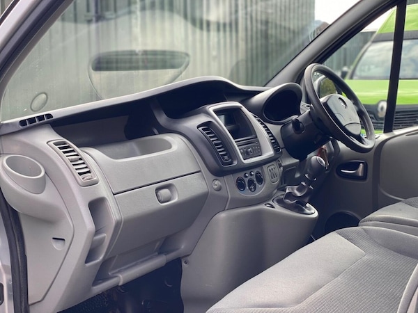 Used Vauxhall Vivaro 2013 for sale - 76139876: Photo 46