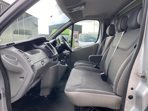 Used Vauxhall Vivaro 2013 for sale - 76139876: Photo 7
