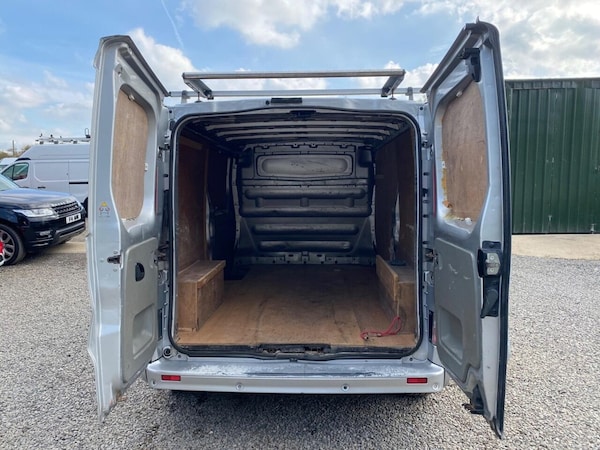 Used Vauxhall Vivaro 2013 for sale - 76139876: Photo 9