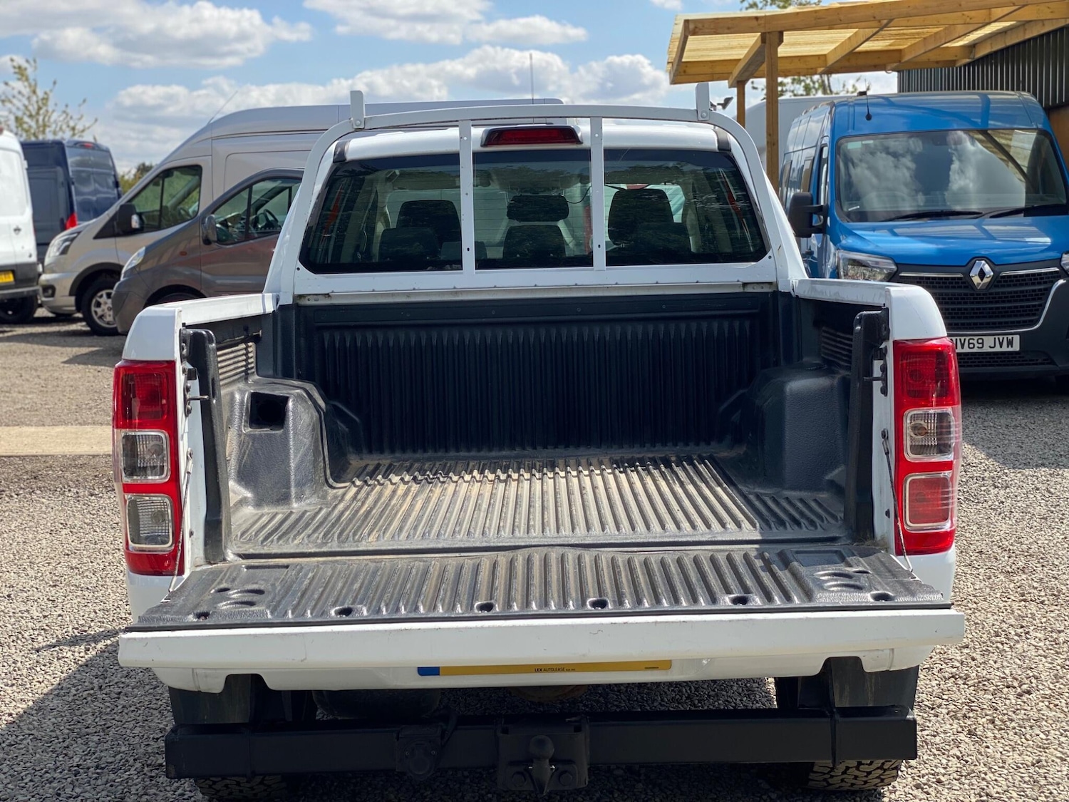 Vehicle 44