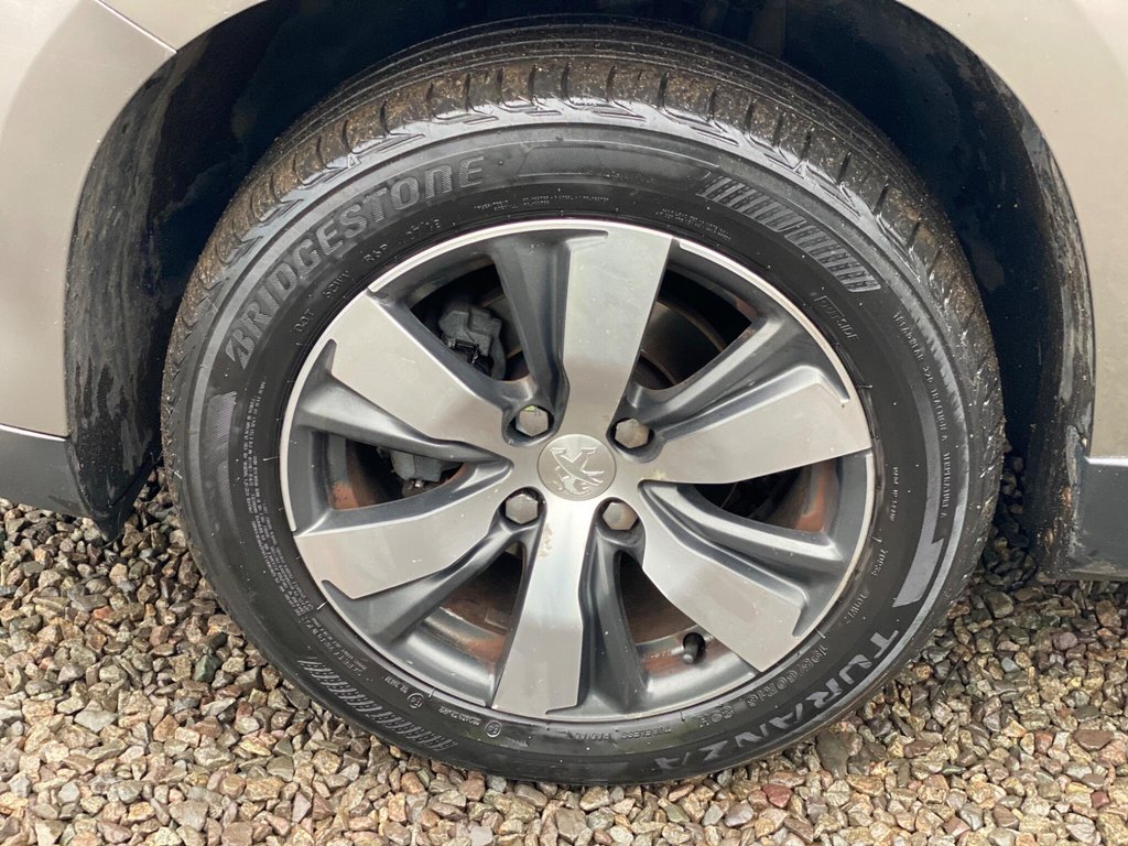 Used Peugeot 2008 2014 for sale - 77293177: Photo 16