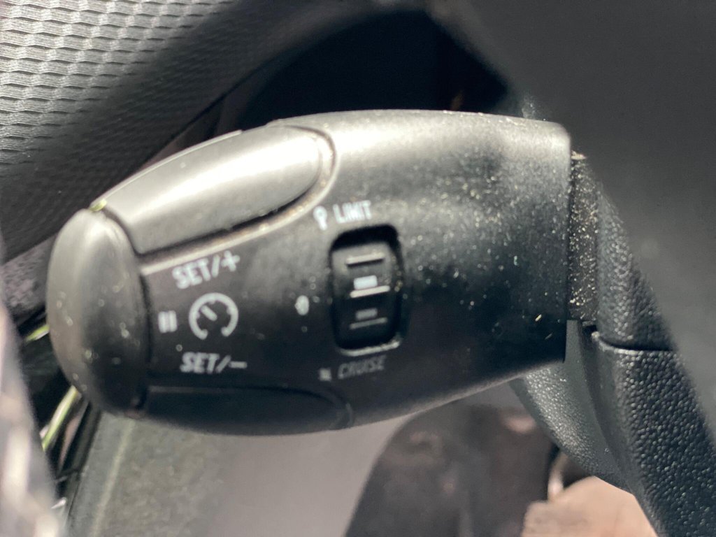 Used Peugeot 2008 2014 for sale - 77293177: Photo 37