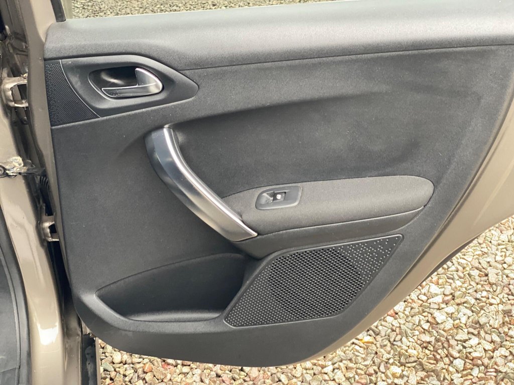 Used Peugeot 2008 2014 for sale - 77293177: Photo 41