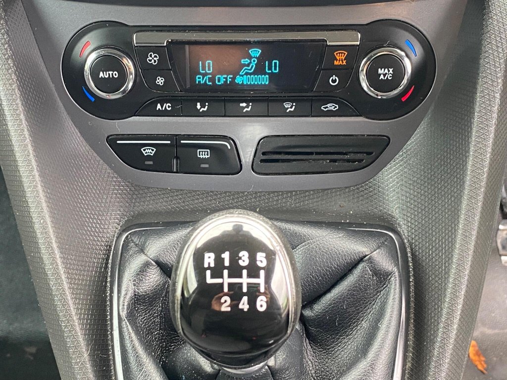 Used Ford Transit Connect 2016 for sale - 76559289: Photo 37