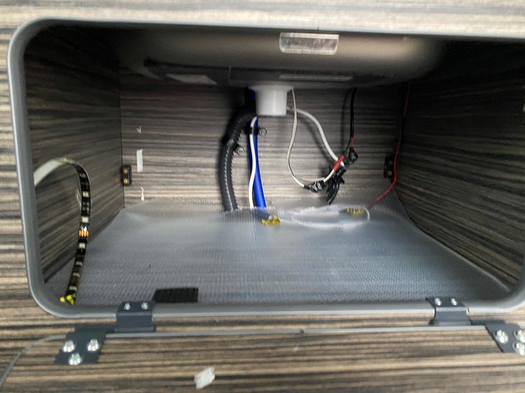 Used Vauxhall Vivaro 2011 for sale - 77280750: Photo 18