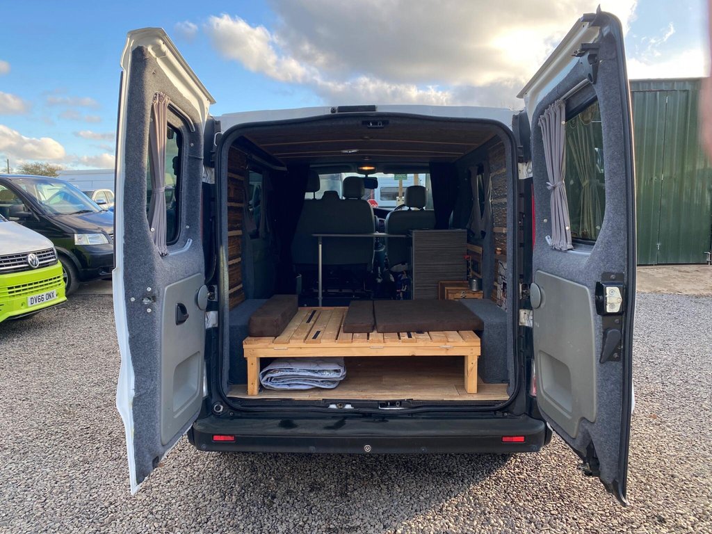 Used Vauxhall Vivaro 2011 for sale - 77280750: Photo 23