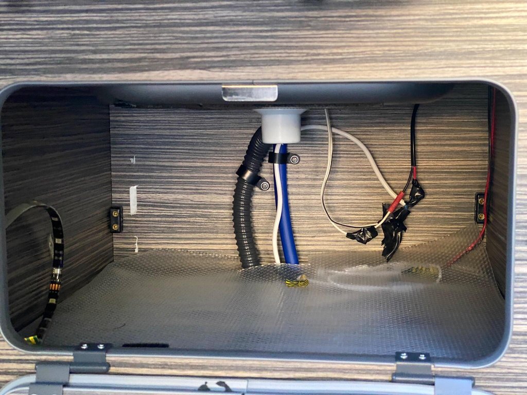 Used Vauxhall Vivaro 2011 for sale - 77280750: Photo 41