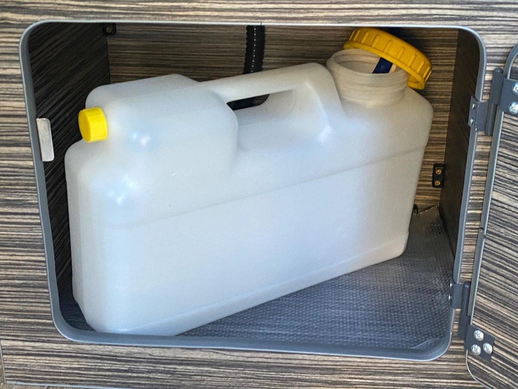 Used Vauxhall Vivaro 2011 for sale - 77280750: Photo 42