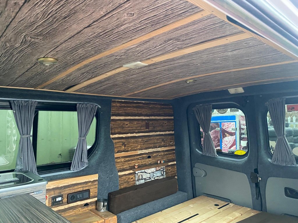 Used Vauxhall Vivaro 2011 for sale - 77280750: Photo 5