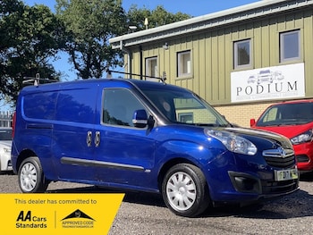 Used Vauxhall Combo 2017 for sale - 79094773: Photo
