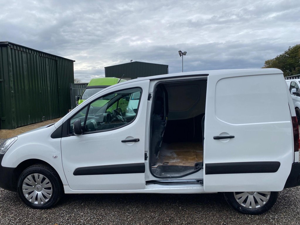 Used Citroen Berlingo 2017 for sale - 77631560: Photo 13