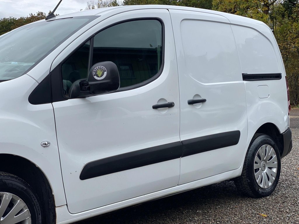 Used Citroen Berlingo 2017 for sale - 77631560: Photo 27