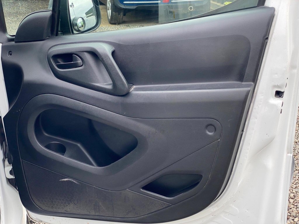 Used Citroen Berlingo 2017 for sale - 77631560: Photo 45