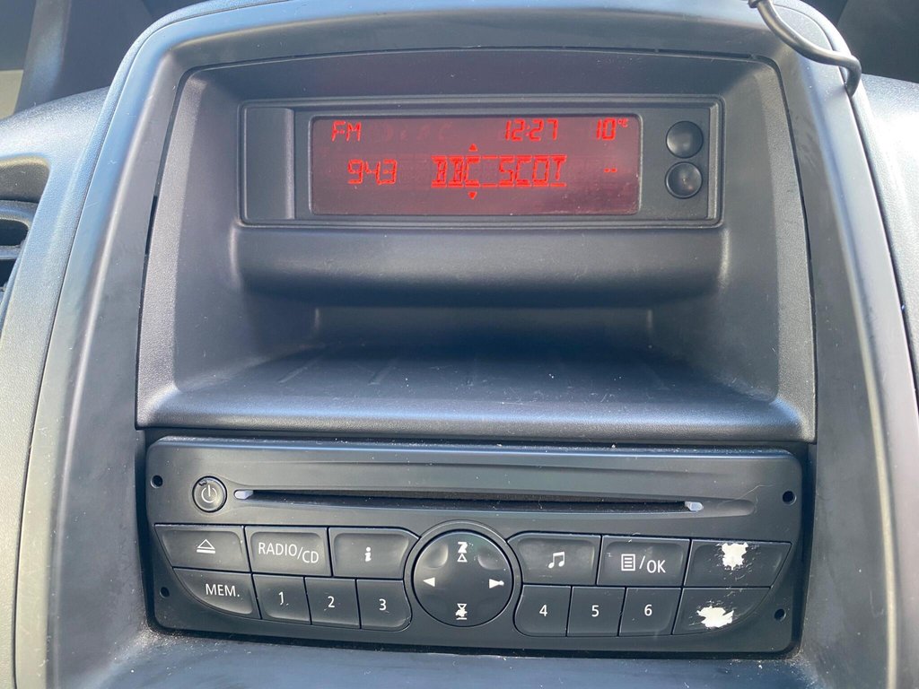 Used Vauxhall Vivaro 2011 for sale - 77397269: Photo 34